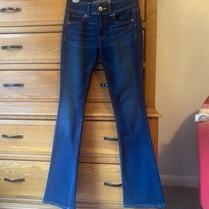 NWOT American Eagle Kick Boot Jeans